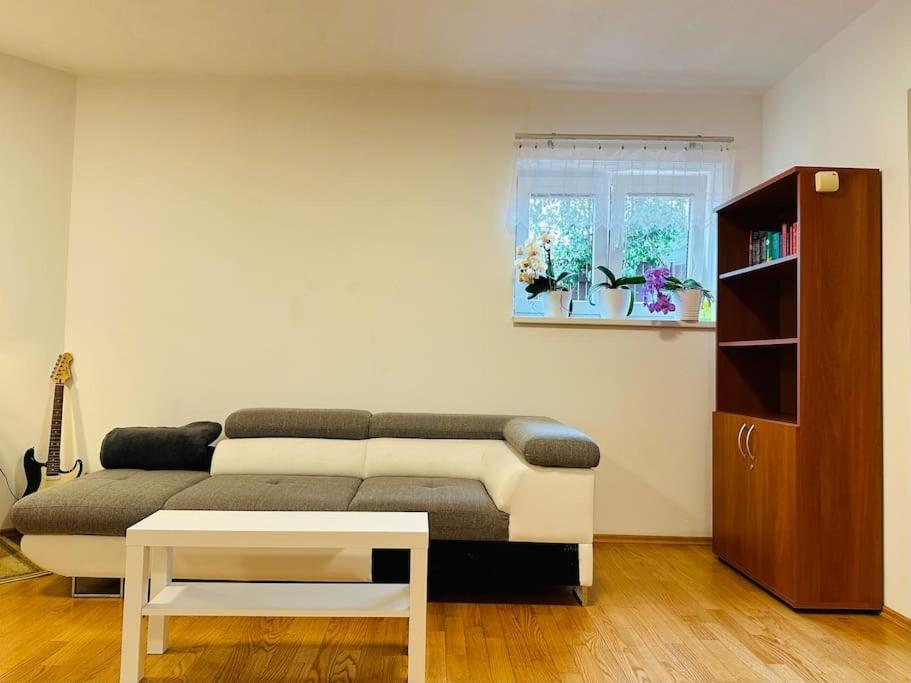 Family-Friendly Prague 5 Stay Luaran gambar