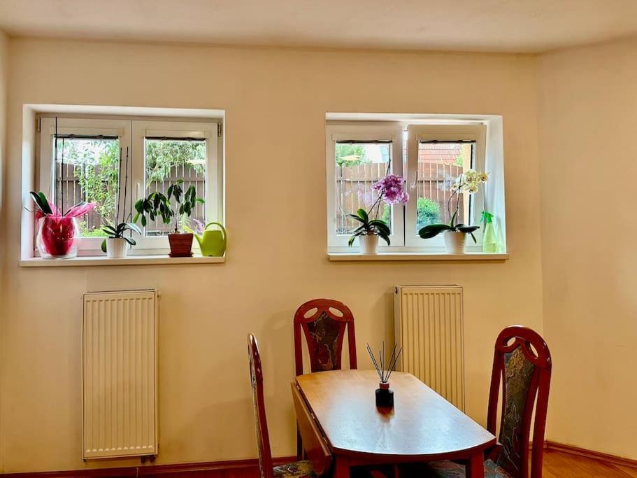 Family-Friendly Prague 5 Stay Luaran gambar